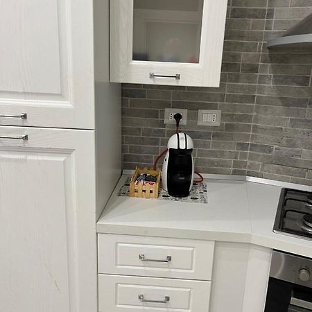 Elvis Home Σαλέρνο Εξωτερικό φωτογραφία